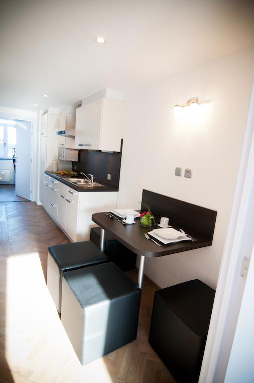 Apartment De Maasnacht Маасейк Экстерьер фото